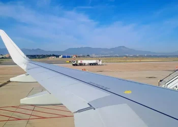 Aerei, Sardegna apre all’abolizione dell’addizionale comunale