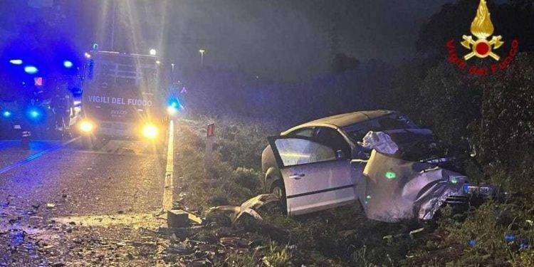 Gravissimo incidente a Capoterra, scontro frontale: due feriti