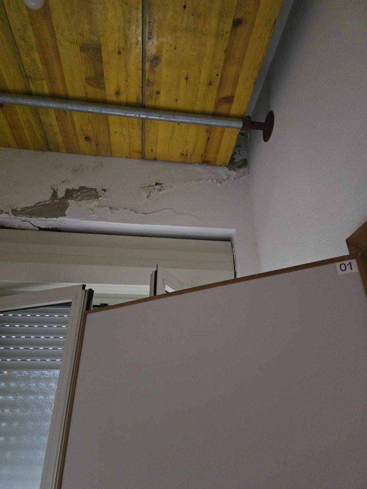 Senorbì, nella sede del 118 muffa e perdite