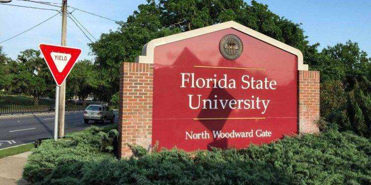 Spari in una università in Florida: almeno 4 ricoverati