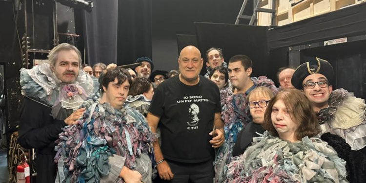 I ‘matti’ del Festival del Cinema Patologico premiano l’Italia