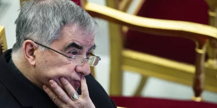 Becciu, obbedisco a Francesco, non entro in conclave