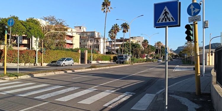 Cagliari, due nuovi attraversamenti pedonali rialzati in Viale Campioni d’Italia 1969/70