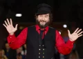 Vinicio Capossela in concerto a Rocce Rosse Blues il 3 agosto