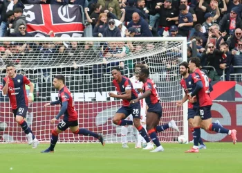 Calcio: accolto ricorso Cagliari, ok trasferta tifosi a Empoli
