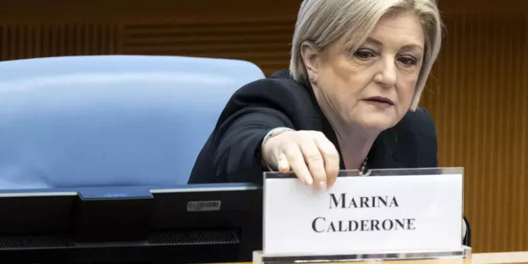 Indagine pm sulla laurea della ministra Calderone