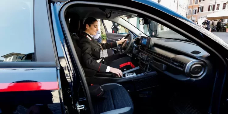 Rapine a mano armata e furti in casa, due indagati a Orosei