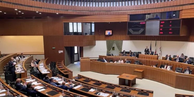 Finanziaria in Aula l’8 aprile, atteso accordo su Enti locali