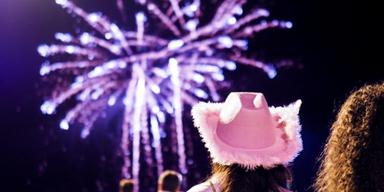 La Notte Rosa fa 20 anni, Romagna in festa al solstizio d’Estate