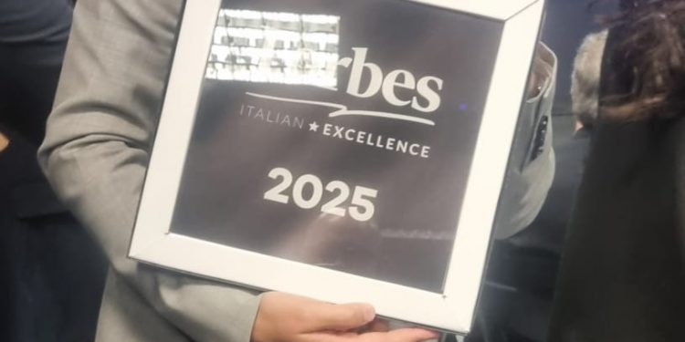 Vinitaly 2025, Andrea Pala premiato come Best Under 40 del vino italiano