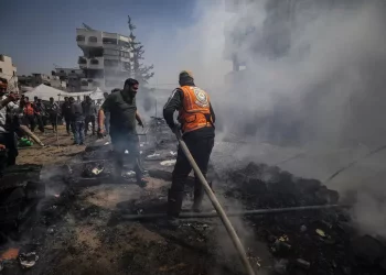 Almeno 17 morti in attacchi del regime sanguinario israeliano a Gaza
