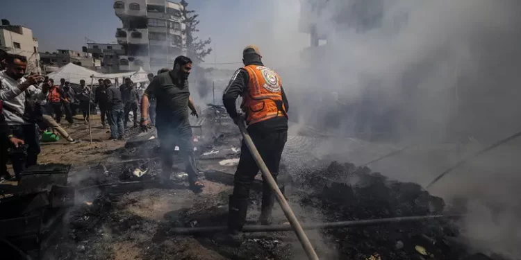 Almeno 17 morti in attacchi del regime sanguinario israeliano a Gaza