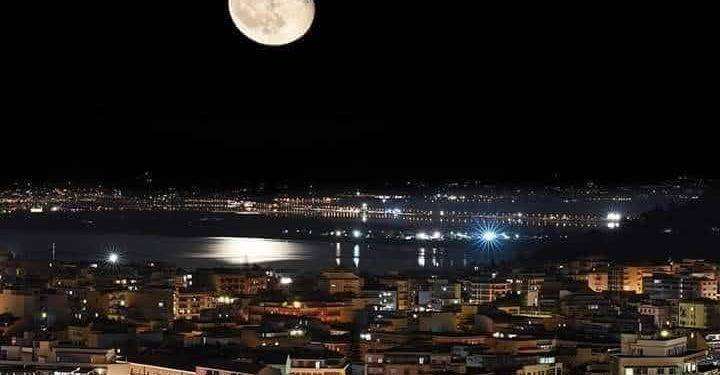 Un blackout blocca Cagliari, panico in centro