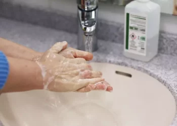 Prevenzione e arte, fotocontest per promuovere igiene delle mani