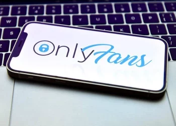 Treviso, licenziata la maestra d’asilo con il profilo su Onlyfans