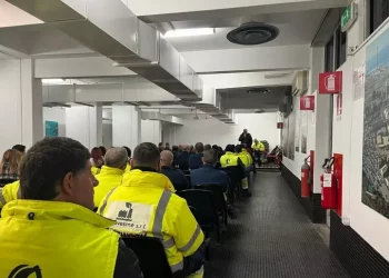 Operai Portovesme, ‘governo esca da ambiguità e convochi tavolo’