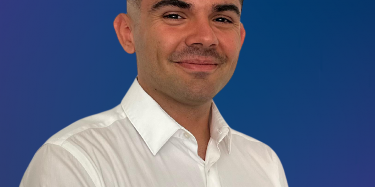 Giorgia si laurea in Due anni ma niente premio. Mulas (Azione Universitaria): “Più giustizia per gli studenti meritevoli”