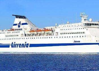 Inchiesta Tirrenia, 40 indagati per corruzione: tra loro magistrati e forze dell’ordine