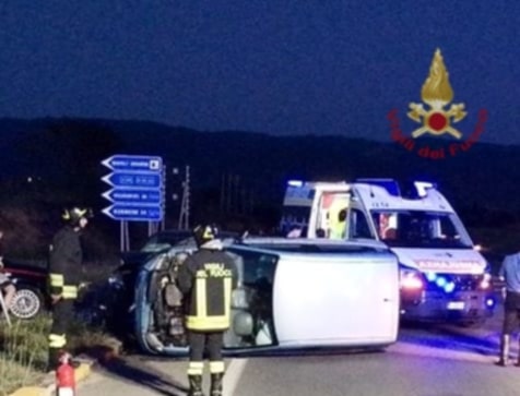 Quartucciu, schianto tra la vecchia Orientale e la 554: auto si rovescia