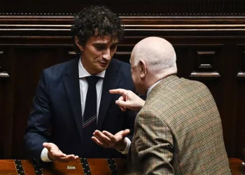 Bignami inaugura a Cagliari il tour di Fdi, ‘Governo longevo’