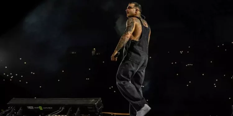 Geolier annuncia gli ‘Stadi 2026’ a Milano, Roma e Messina