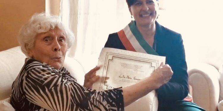 Cagliari, centesimo compleanno di Lucilia Maria Campus