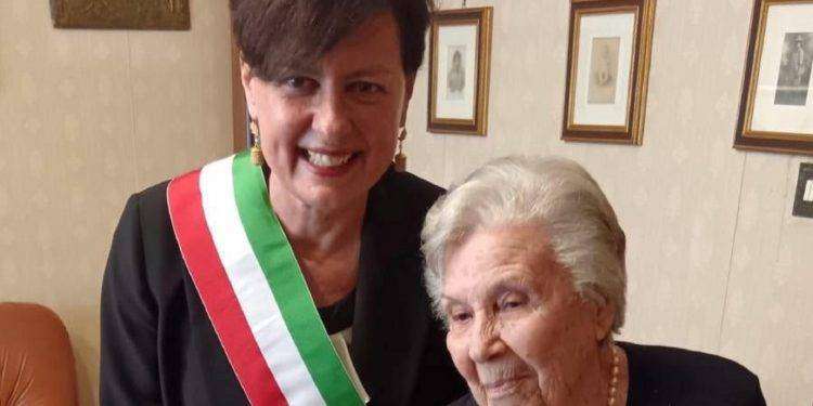 Cagliari, compleanno numero 100 per Marcella Usai