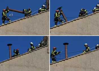 Quattro cardinali elettori ancora non arrivati a Roma. Montati il comignolo e le stufe