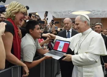 Il Papa, per la pace dico ai responsabili, ‘negoziamo’