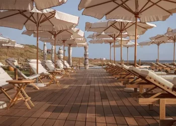 Sigilli al beach club A-Mare, ‘accanimento contro di noi’