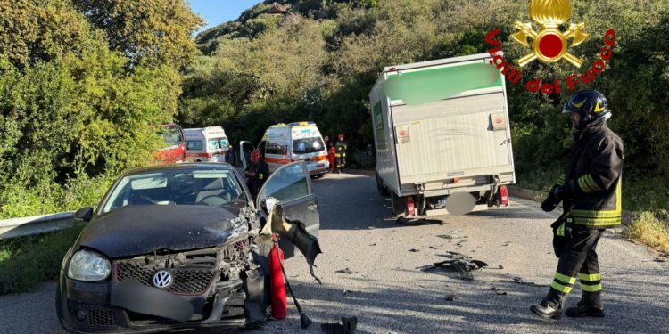 Grave incidente nel sassarese: due feriti