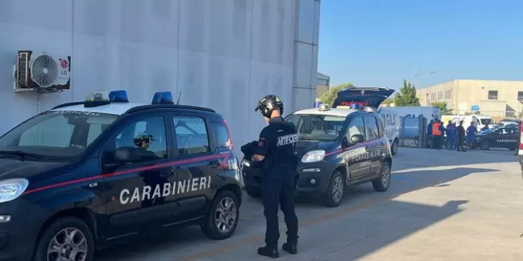 Falso allarme bomba a Elmas, trovato un carico di cocaina