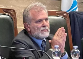 Niente cure tumorali a over 80? Assessore smentisce ma è polemica