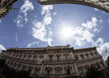 Bankitalia, debito pubblico sale a marzo a 3.034 miliardi