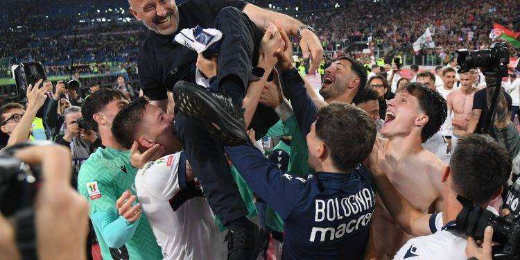 Coppa Italia, trionfo storico del Bologna: Ndoye stende il Milan, festa dopo 51 anni