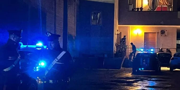 ‘Ha ucciso mamma’, bimba chiama il 118 e fa arrestare il padre