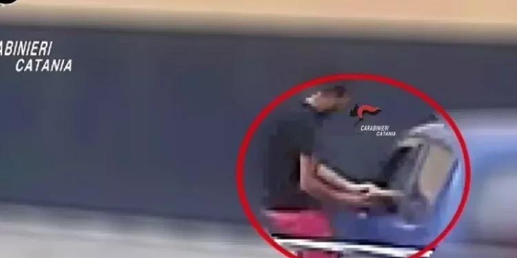 Trafficanti droga legati a famiglia Cosa nostra, 12 arresti