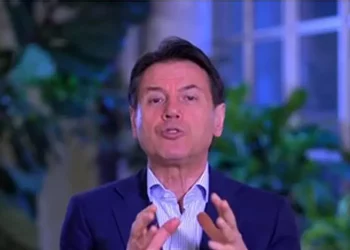 Conte, al referendum quattro sì per il lavoro
