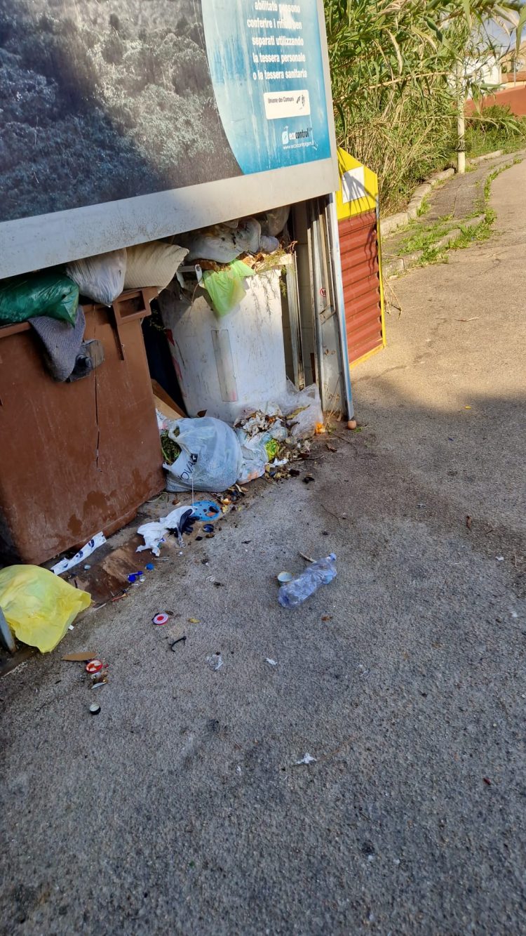Rifiuti a Santa Teresa di Gallura, denuncia di Manconi della Cisl