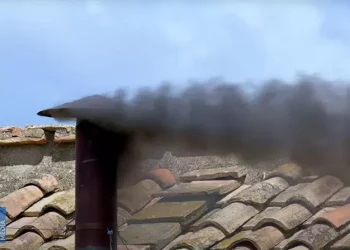 Conclave, giorno 2: seconda fumata nera