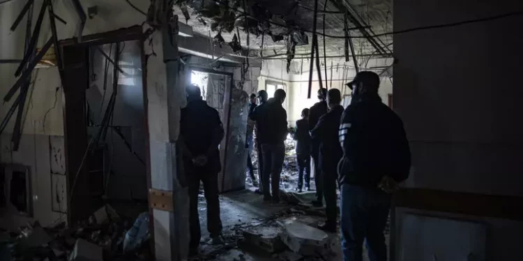 Genocidio a Gaza: missile sulla casa di una dottoressa: morti 9 dei 10 figli