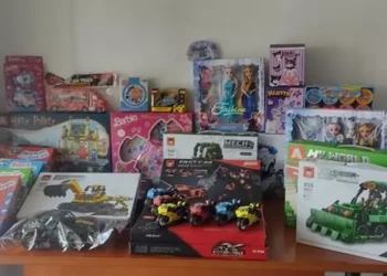 Duemila giocattoli contraffatti sequestrati a Cagliari
