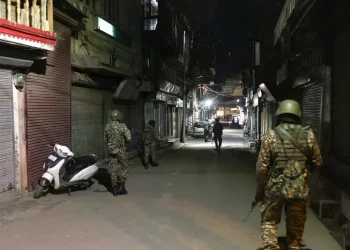 Missili indiani contro il Pakistan che risponde, è guerra