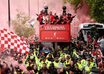 Auto sui pedoni a parata per vittoria Liverpool