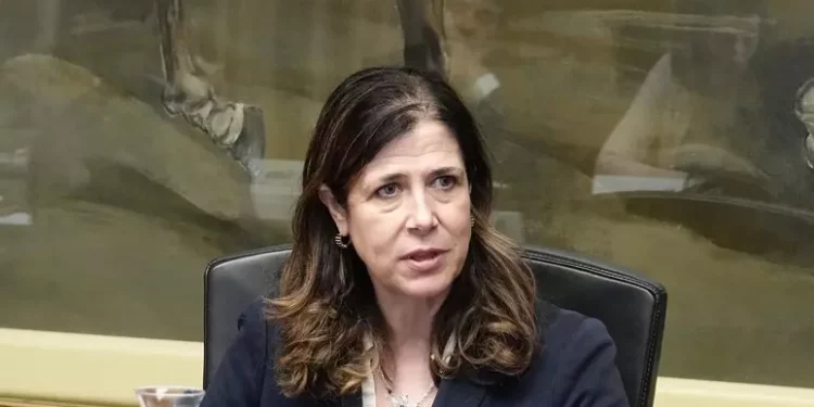 La Sardegna dice no a ‘delega in bianco’ al governo sul nucleare