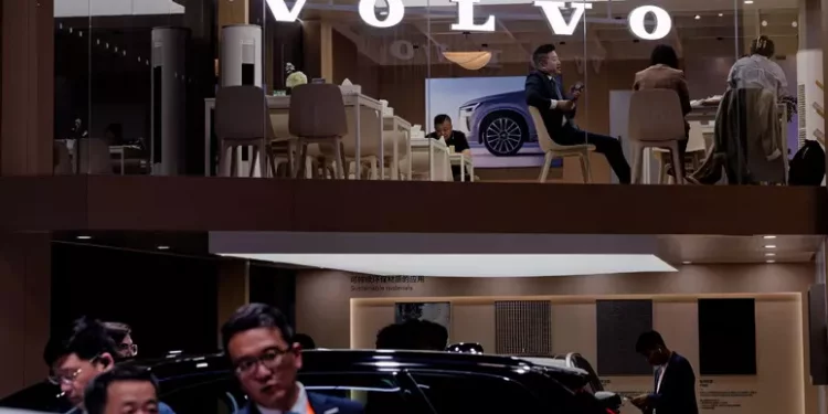 Volvo taglia 3.000 posti di lavoro per ridurre i costi