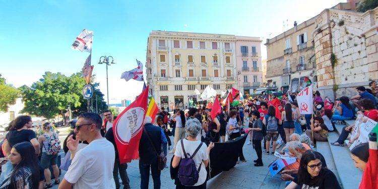 2 giugno: ‘no a una Repubblica fondata sul riarmo’