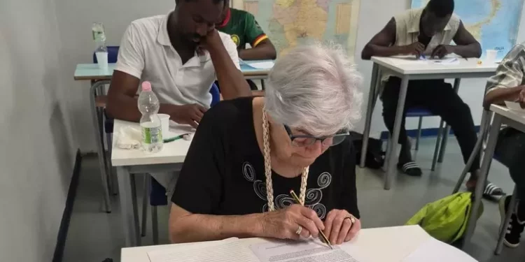 A 86 anni di nuovo a scuola per la licenza media