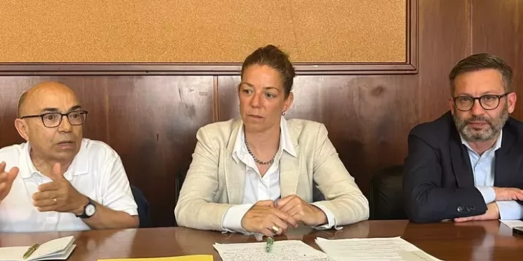 Ballottaggio e soglia 2%, la nuova legge elettorale secondo Avs