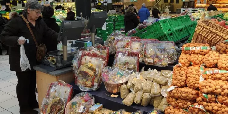 Confcommercio, pil +0,1%, sale dello 0,8% nell’anno